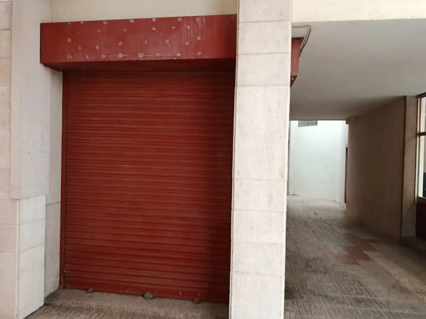 Local comercial en venda a AIGUETA (La Bisbal d'Empordà)