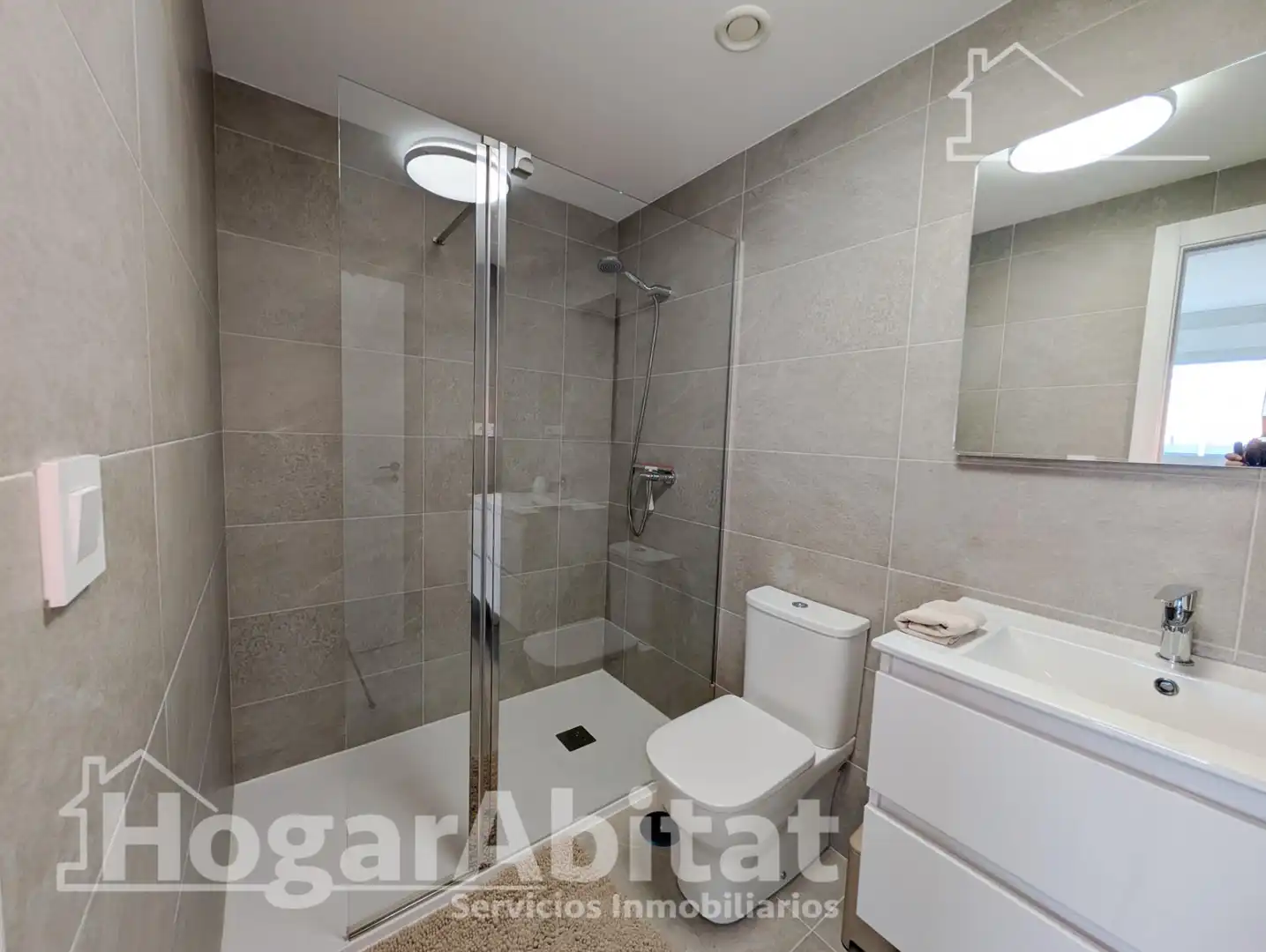 Baño de Ático en venta en Santa Pola con Aire acondicionado, Parquet y Terraza