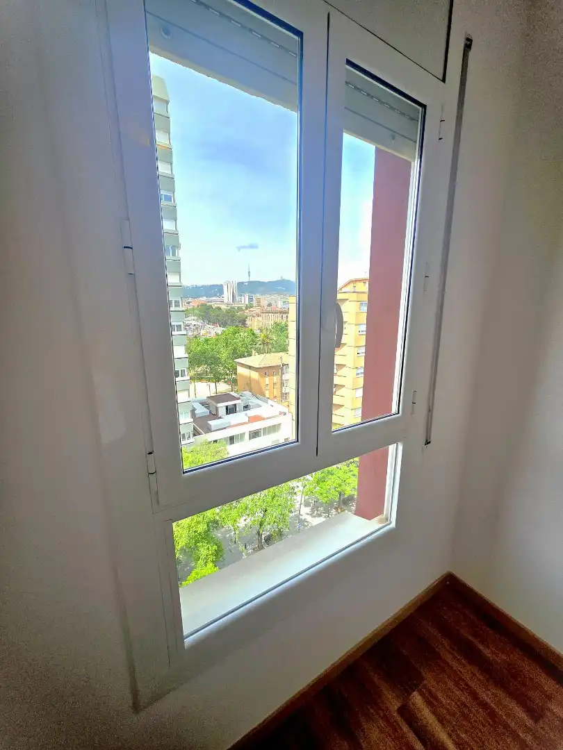 Wohnung zur Miete in Calle de Felipe de Paz, La Maternitat i Sant Ramon