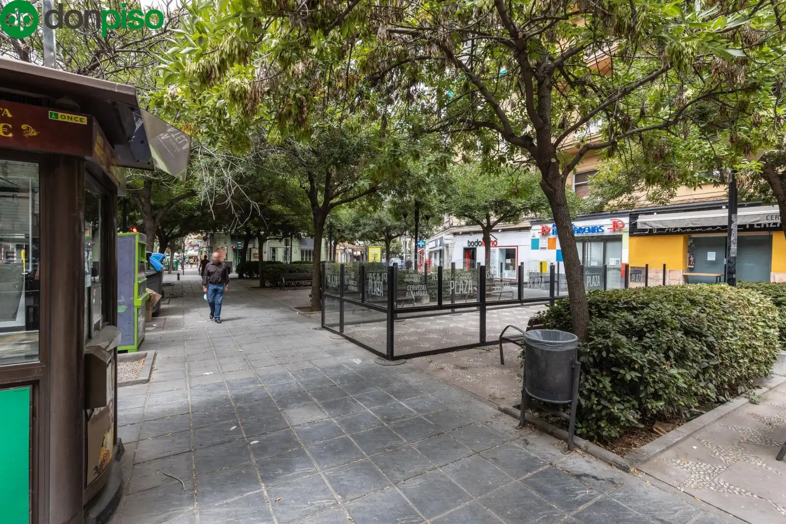 Vista exterior de Loft en venta en Granada con Aire acondicionado, Calefacción y Parquet