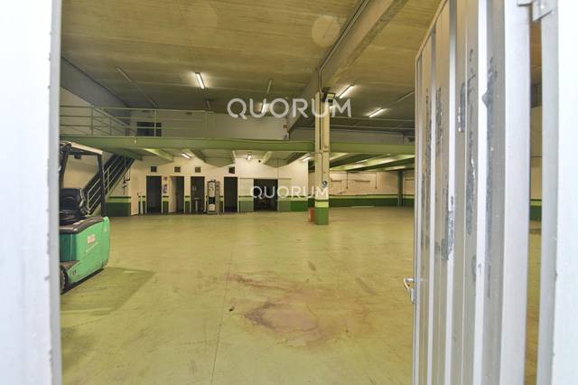 Nave industrial en Venta en Zamudio