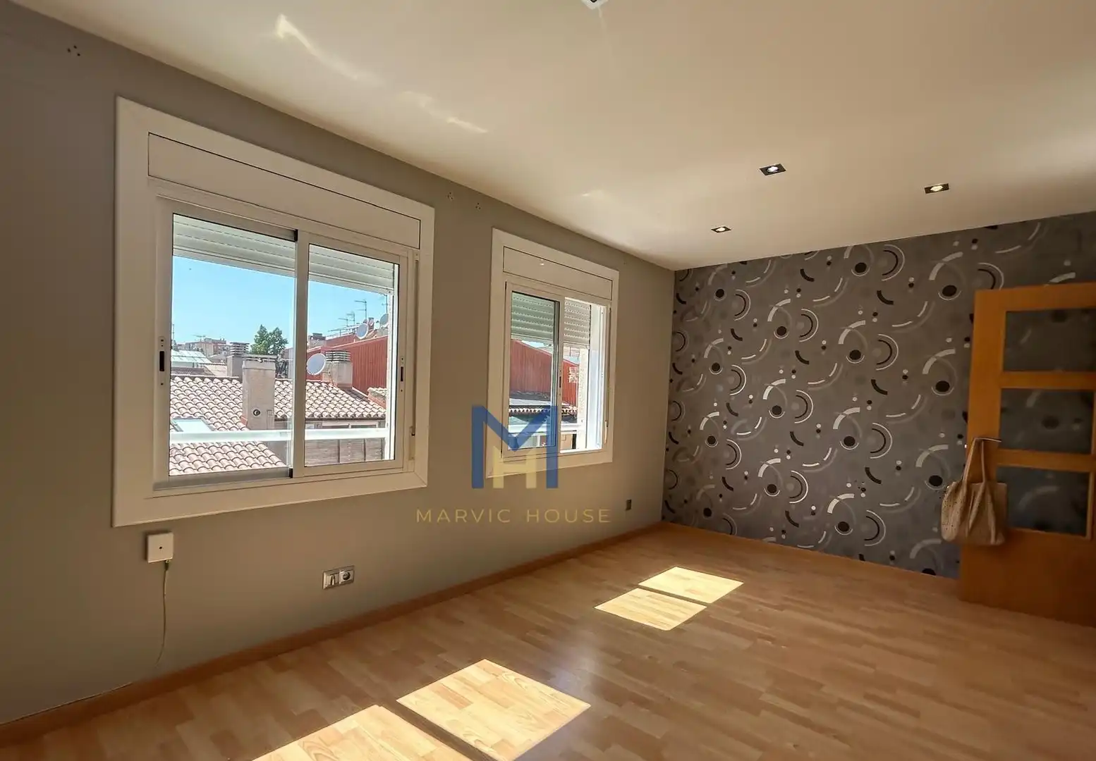 Sala de estar de Piso en venta en Sabadell con Aire acondicionado, Calefacción y Parquet