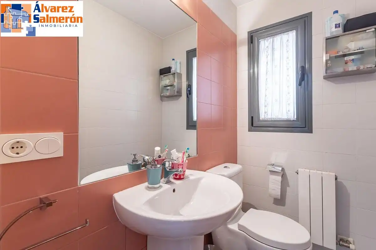 Bathroom of Detached homes for sale in Armilla  with Terrace, Furnished and Balcony