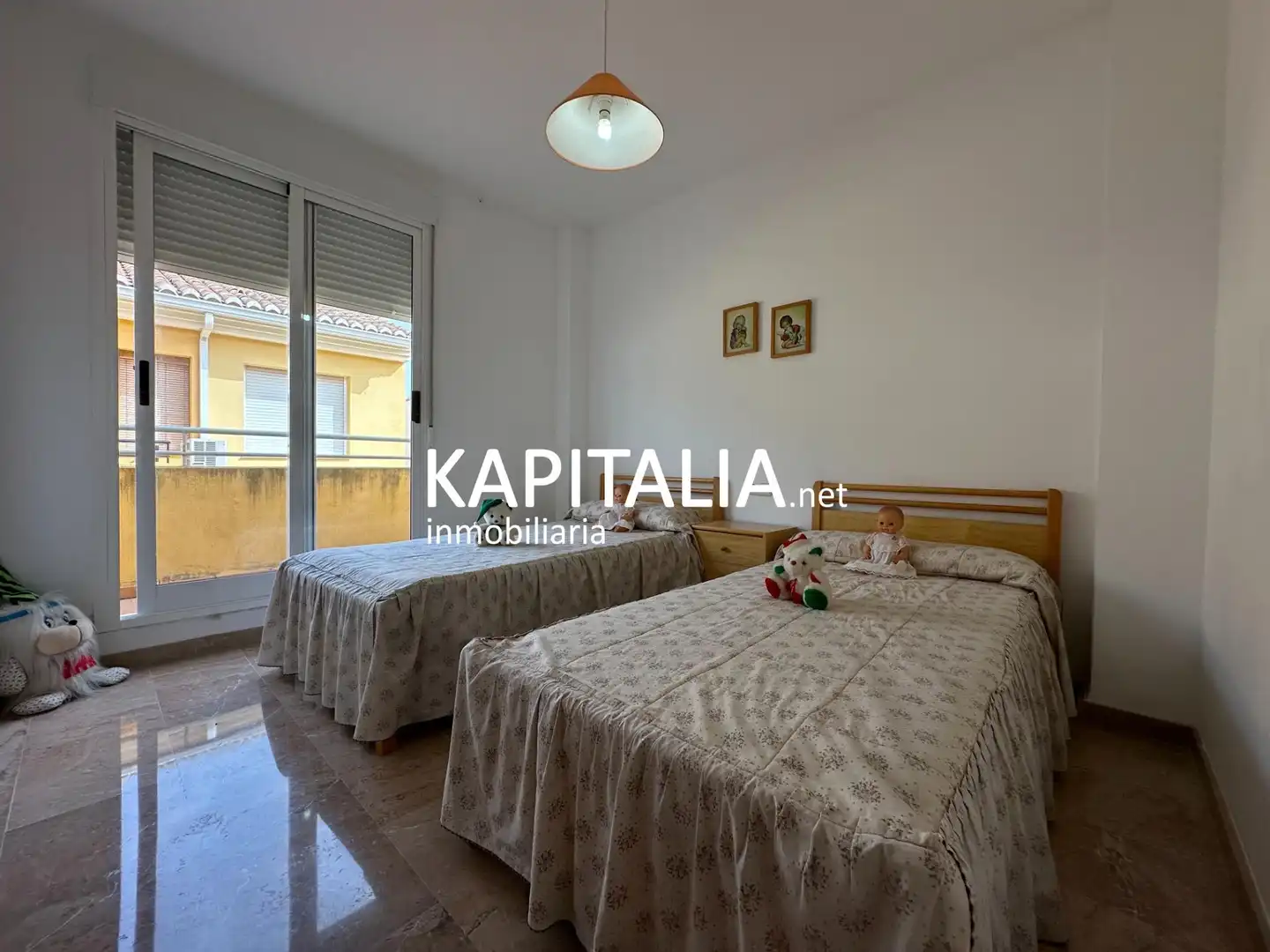 Dormitori de Casa o xalet en venda en Novelé  / Novetlè amb Aire condicionat, Jardí privat i Traster