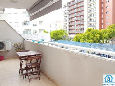Appartamento con ascensore in affitto a calle el Puig