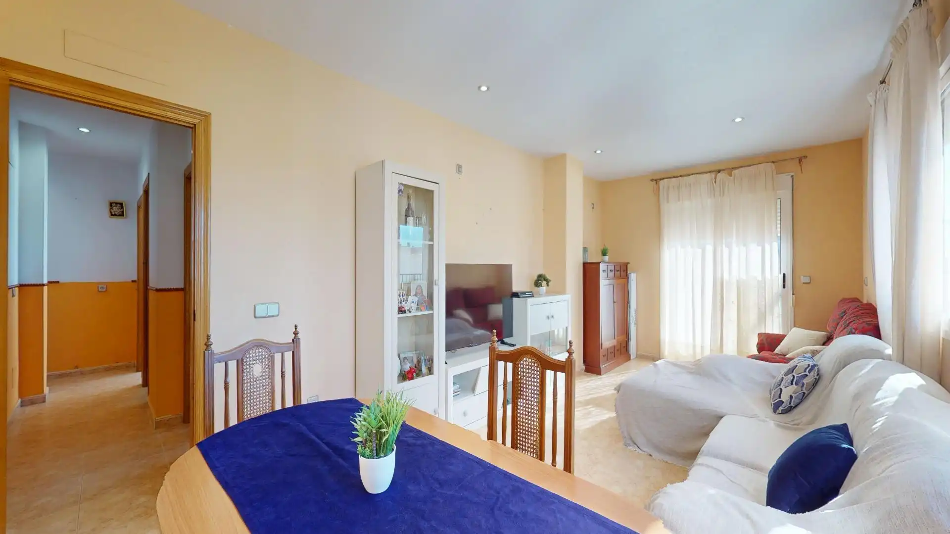 Sala de estar de Ático en venta en Pilar de la Horadada con Terraza, Trastero y Amueblado