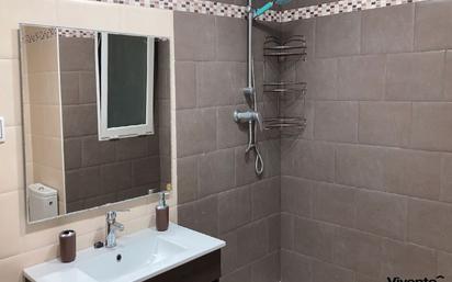 Bathroom of Flat for sale in Villena  with Balcony