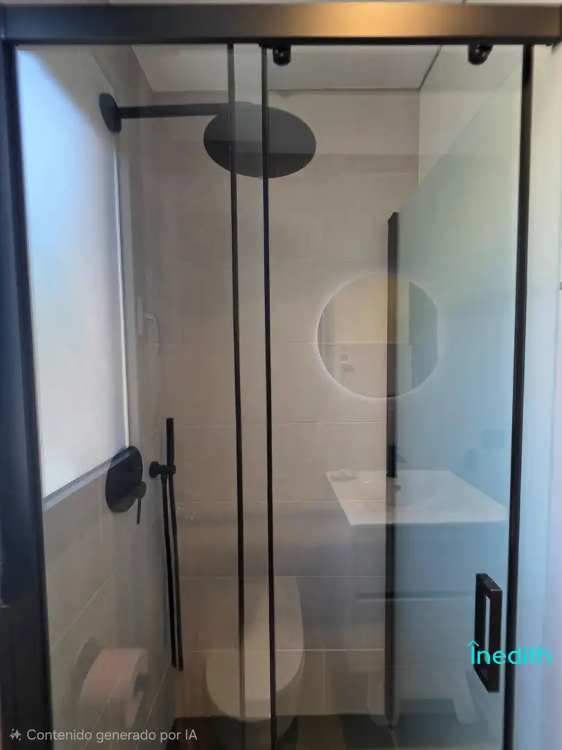 Badezimmer von Wohnung zum Verkauf in Calafell mit Klimaanlage, Heizung und Terrasse