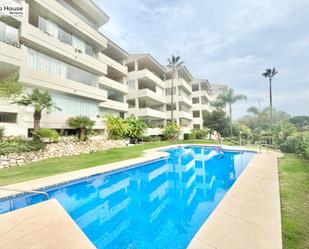 Swimming pool of Planta baja to rent in Marbella  with Air Conditioner and Terrace