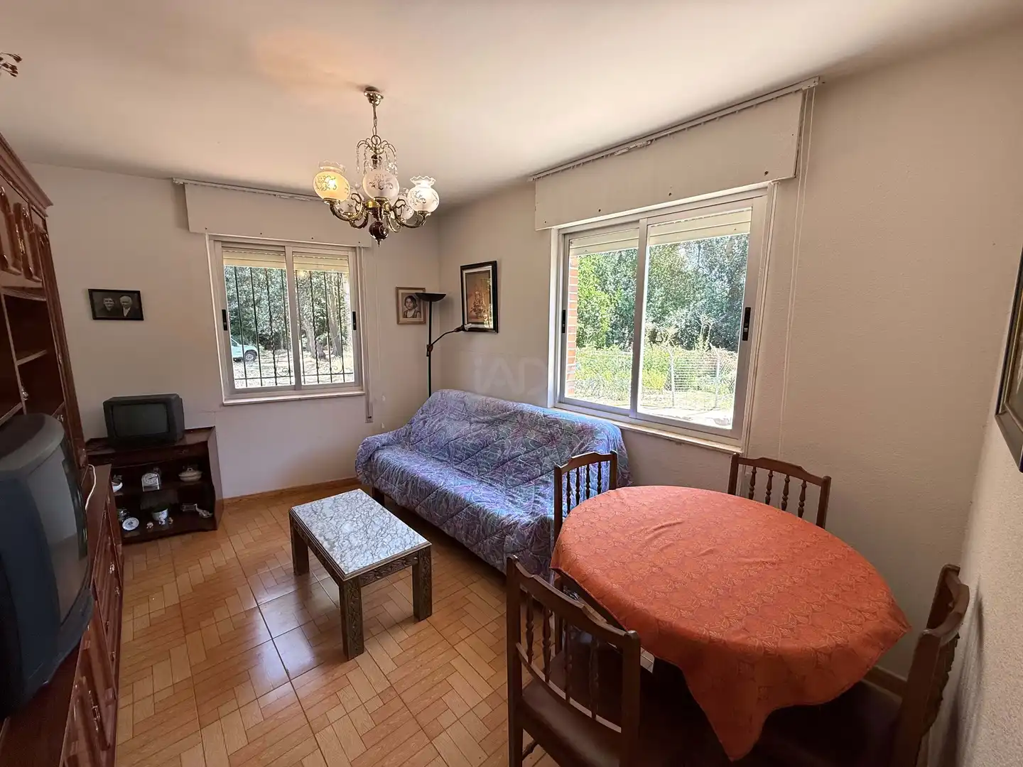 Garten von Einfamilien-Reihenhaus zum Verkauf in Villamañán mit Heizung