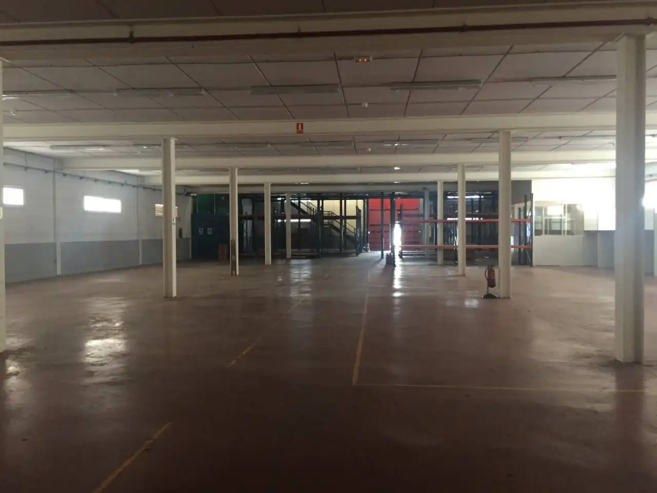 Industrial building for sale in Zona industrial, imagen 4