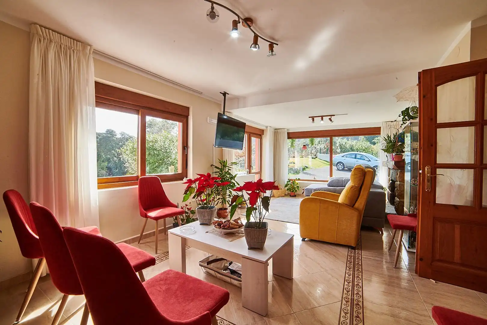 Sala de estar de Casa o chalet en venta en Llanes con Calefacción, Jardín privado y Trastero