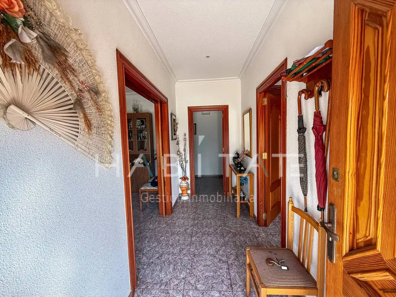 Casa amb jardí en venda a Calle Villananitos, imagen 3