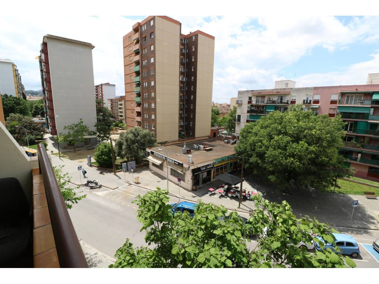 Exterior view of Flat for sale in Cerdanyola del Vallès  with Air Conditioner, Heating and Balcony
