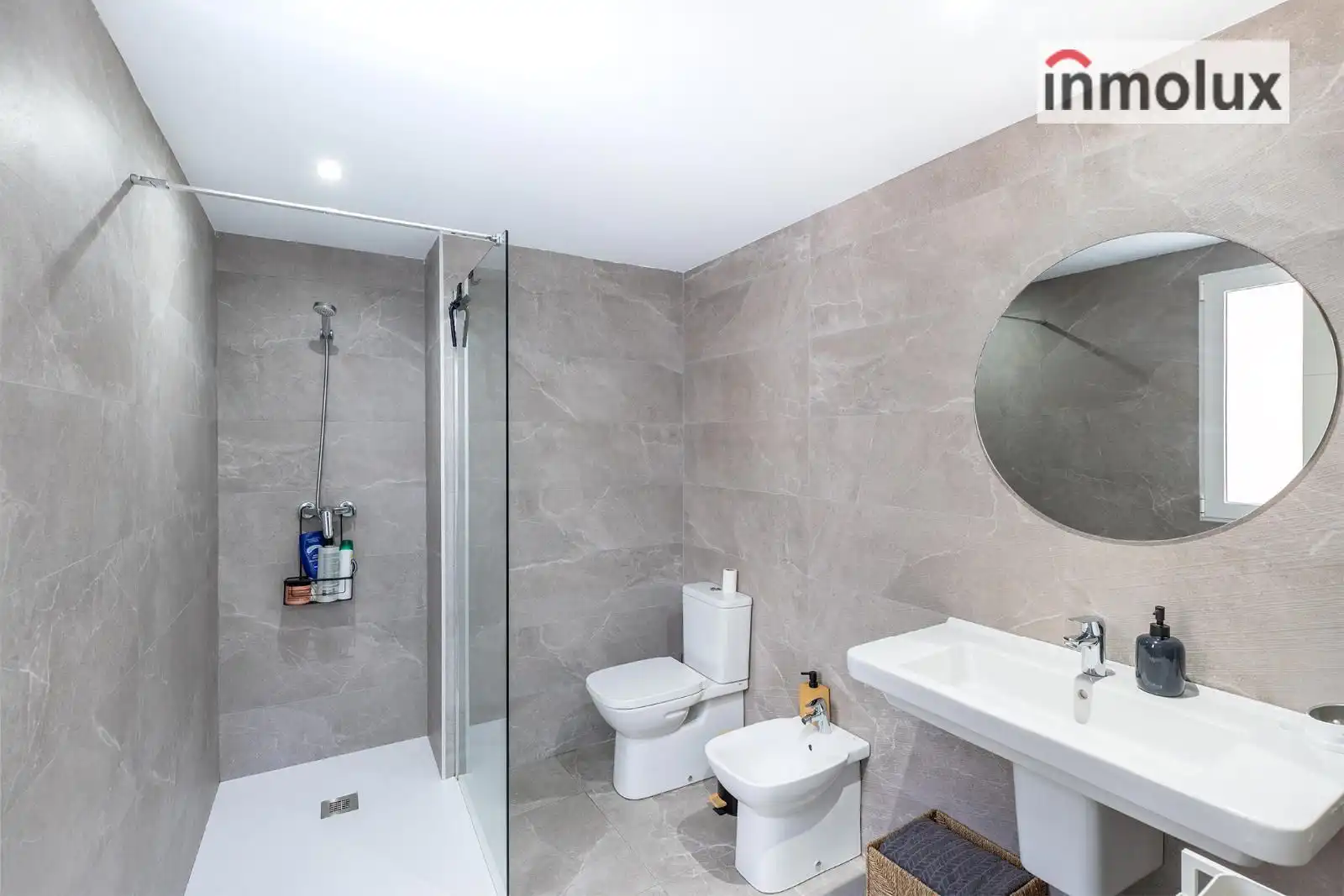 Baño de Casa adosada en venta en Alicante / Alacant con Aire acondicionado, Calefacción y Terraza