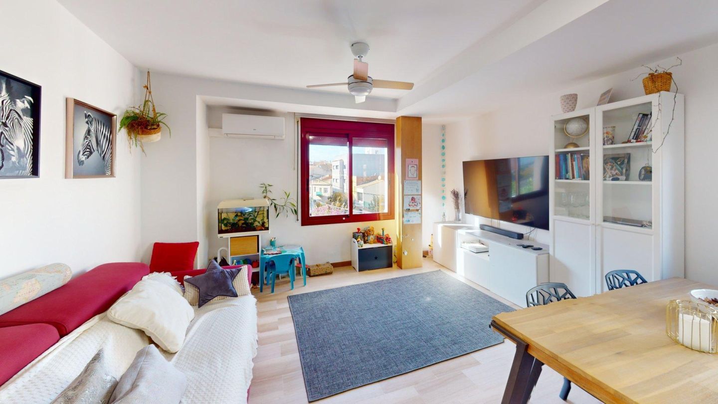 Living room of Single-family semi-detached for sale in Palamós  with Air Conditioner, Heating and Terrace