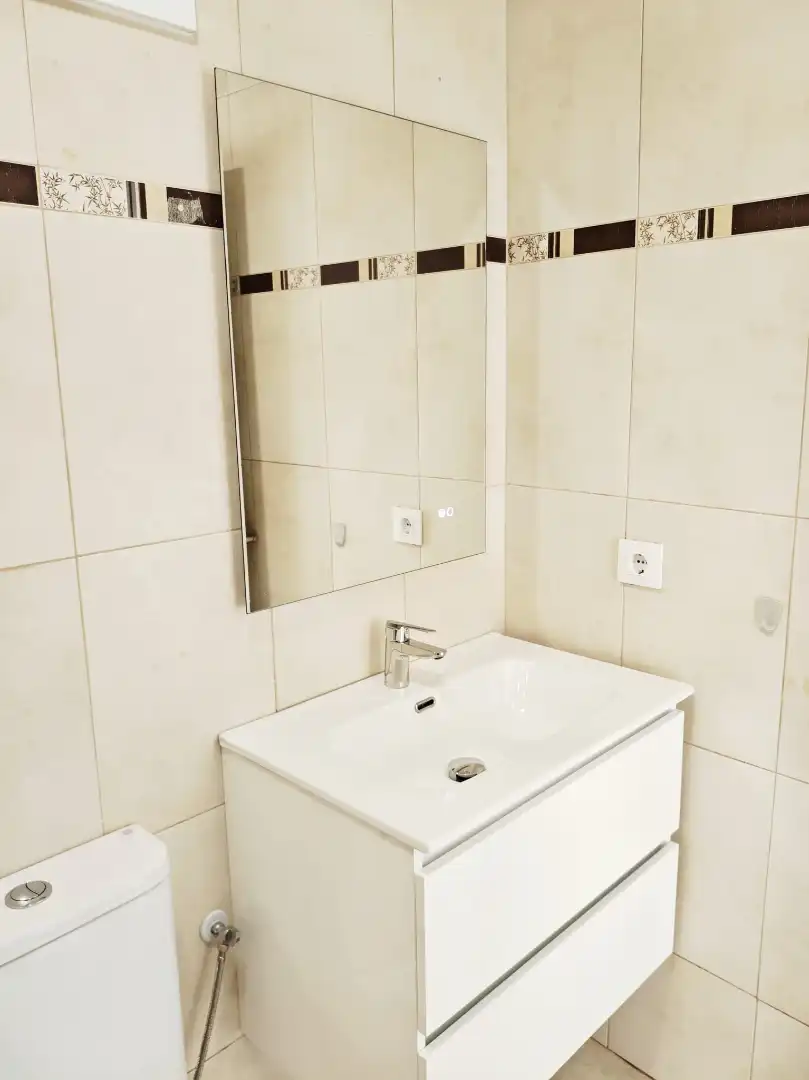 Badezimmer von Dachboden zum Verkauf in Canyamars