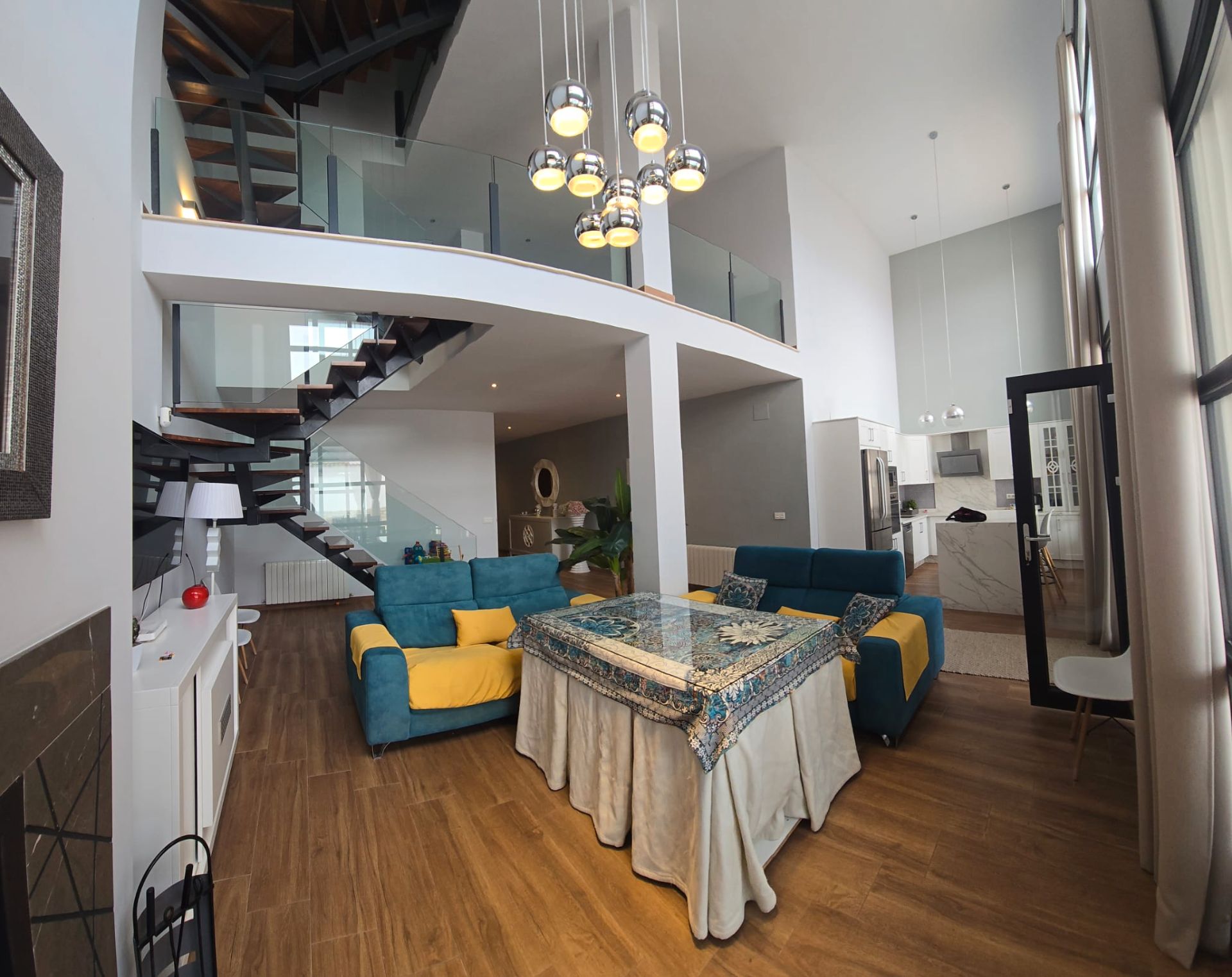 Living room of Single-family semi-detached for sale in Úbeda  with Air Conditioner, Heating and Private garden