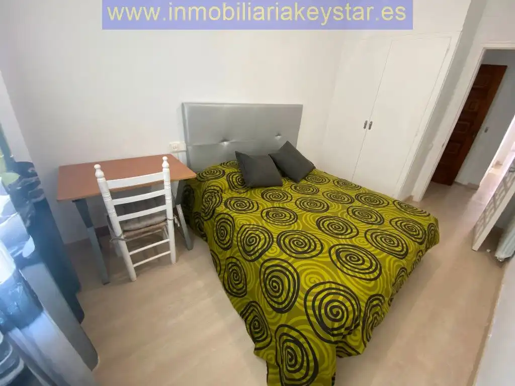 Planta baja de alquiler en Ametllers - Poble-Sec