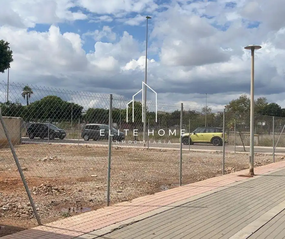 Residential land for sale in Calle FRANCES VIDAL BARRAQUER, imagen 4
