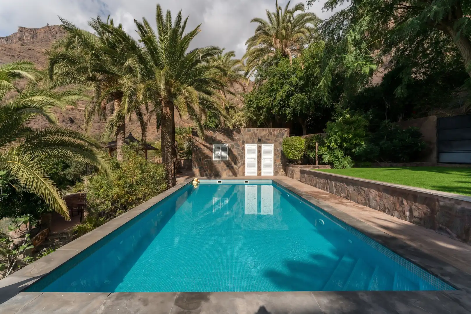 Piscina de Casa o xalet en venda en El Horno