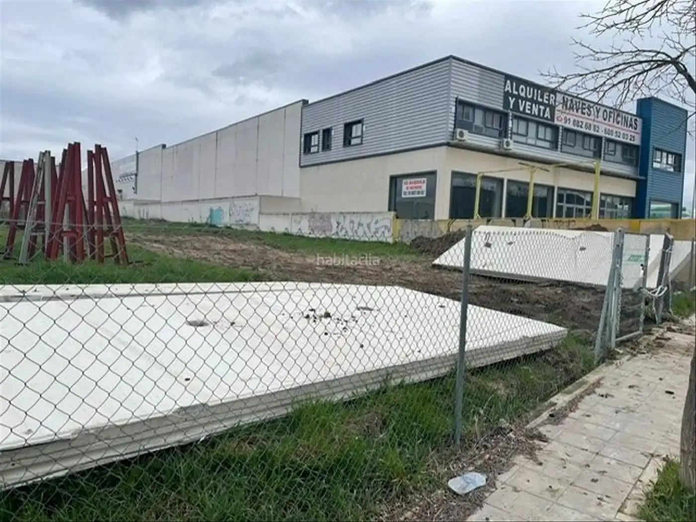 Terreno industriale in vendita a Terreno Sector I-2 Bordales 131P