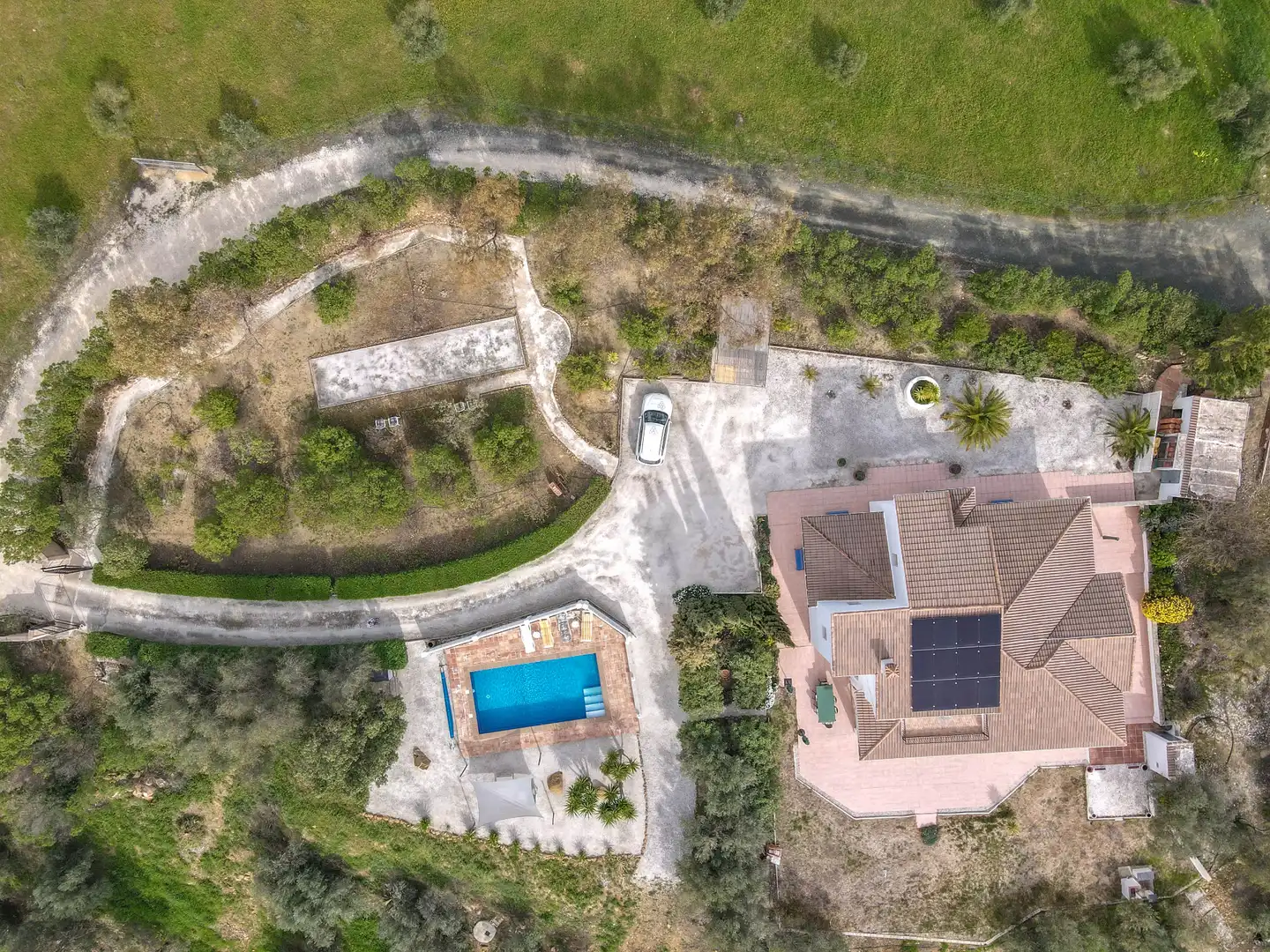 Casa o chalet en venta en Casarabonela con Aire acondicionado, Jardín privado y Piscina