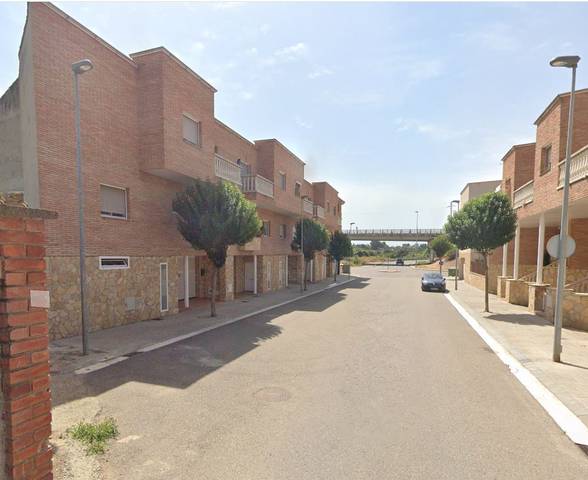 Casa adosada en Venta en Carrer d'Almata en Balaguer