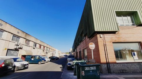 Foto 3 von Fabrikhallen zum Verkauf in Gines, Sevilla