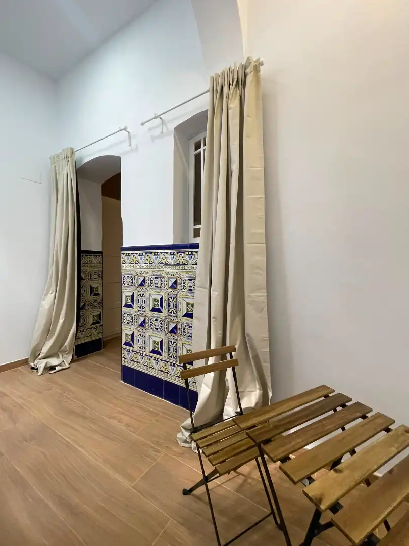 Wohnung zur Miete in Plasencia mit Klimaanlage, Heizung und Terrasse