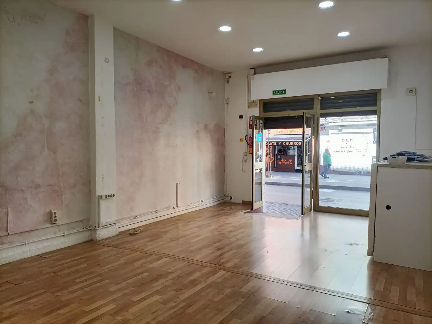 Local de lloguer en Málaga amb Parquet