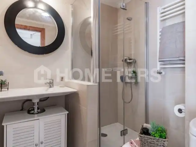 Bathroom of Duplexes for sale in Orio  with Terrace and Balcony