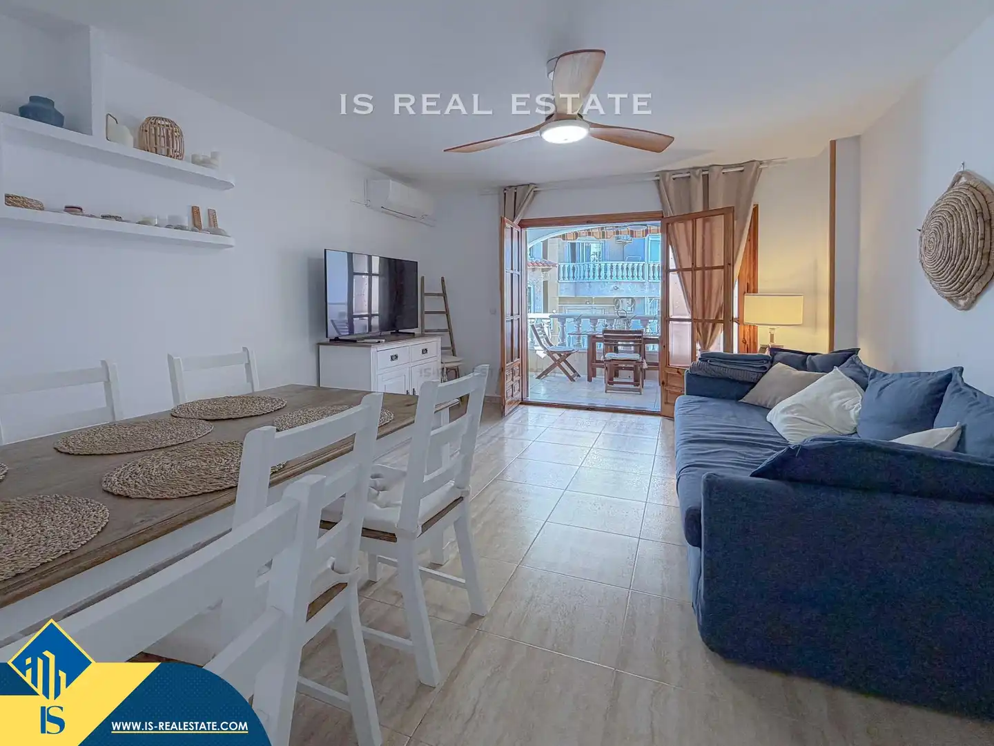 Wohnzimmer von Maisonette zum Verkauf in Torrevieja mit Terrasse, Möbliert und Fernseher