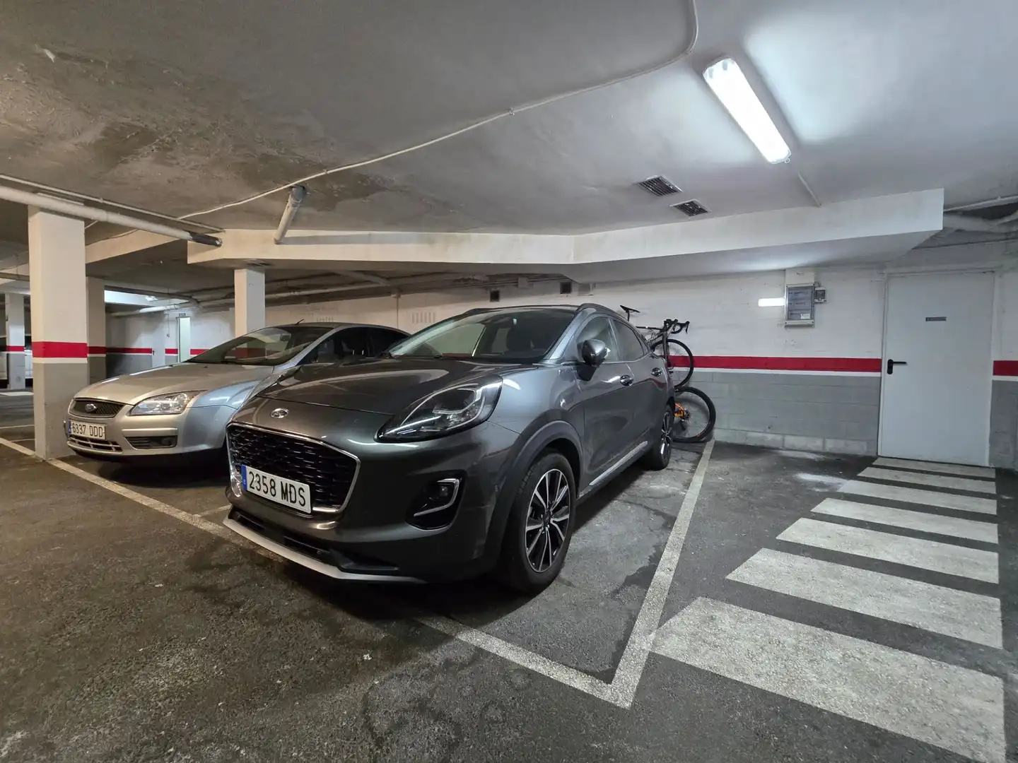 Parking de Piso en venta en Llanes con Calefacción, Terraza y Trastero