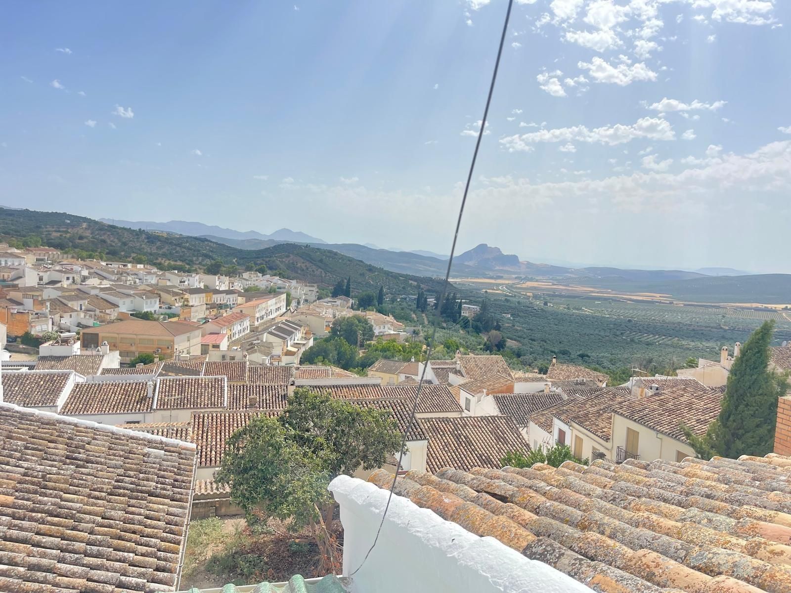 Vista exterior de Casa o xalet en venda en Archidona amb Terrassa, Traster i Balcó