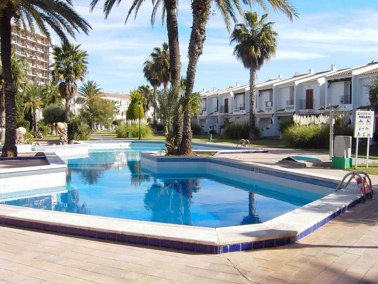 Swimming pool of Apartment for sale in La Manga del Mar Menor  with Terrace, Furnished and Oven