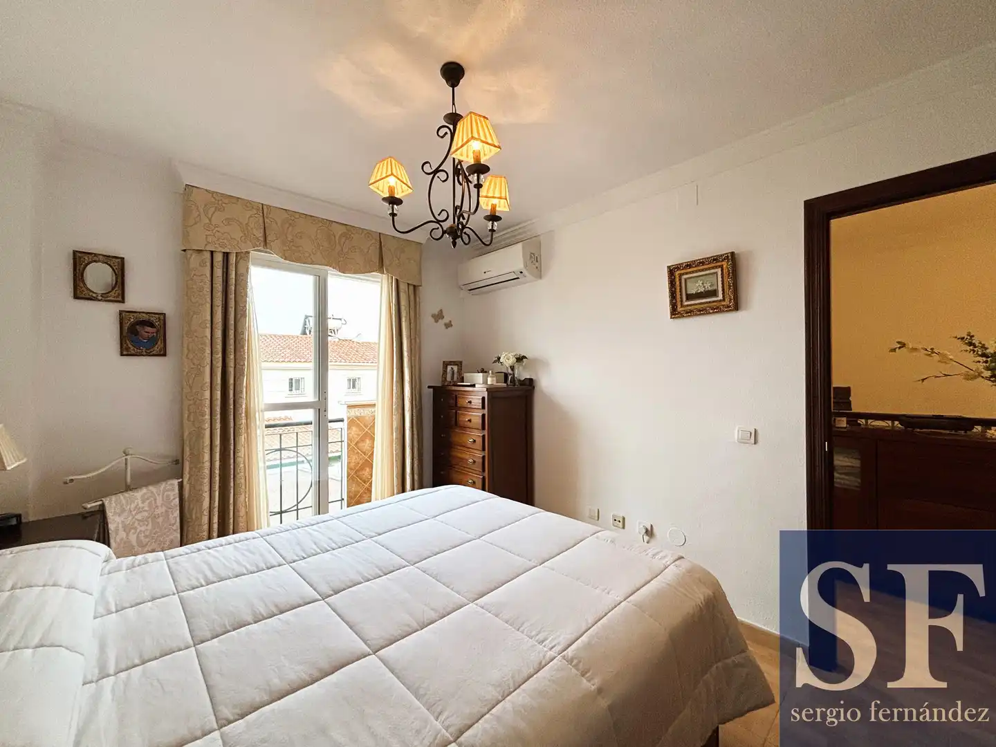 Dormitori de Casa adosada en venda en Vélez-Málaga