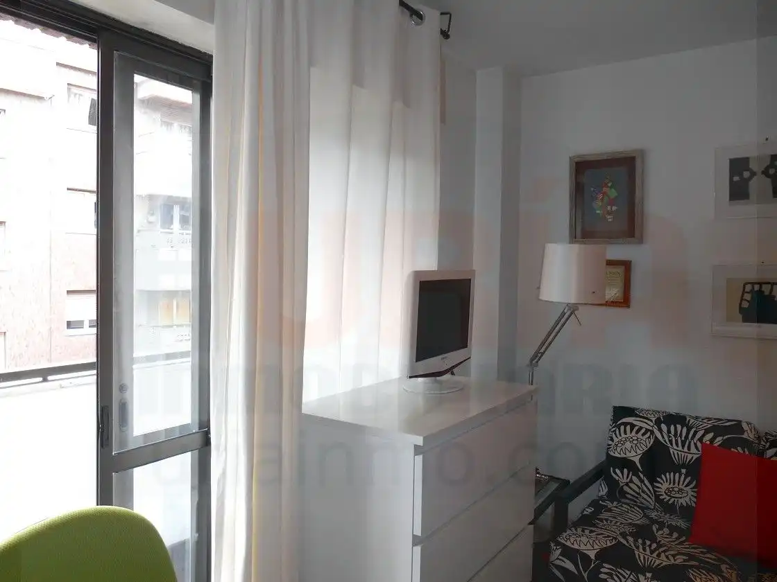 Bedroom of Apartments for rent in Oviedo   with Heating, Terrace and Washing machine