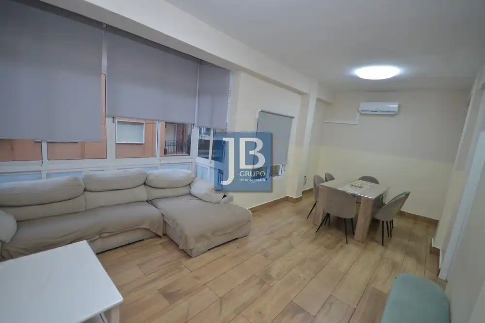 Living room of Flat for sale in Xàtiva  with Air Conditioner and Terrace