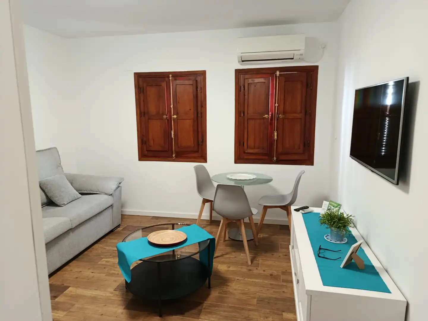 Wohnzimmer von Wohnung zum Verkauf in Córdoba mit Klimaanlage und Möbliert