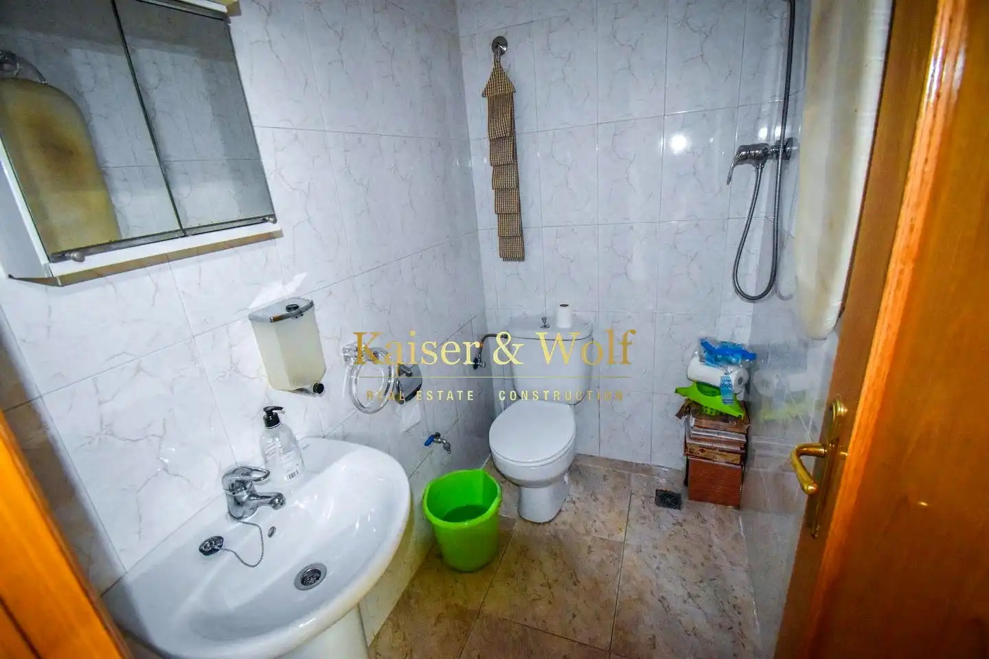 Bathroom of Commercial properties for sale in Santa Pola