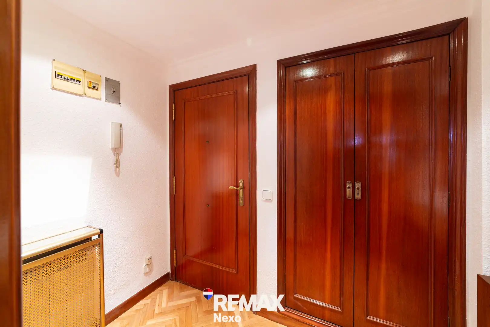 Bedroom of Flat for sale in Valladolid  with Air Conditioner, Heating and Terrace