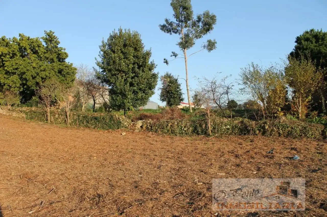 Terreno residencial en venta en Neda, imagen 2