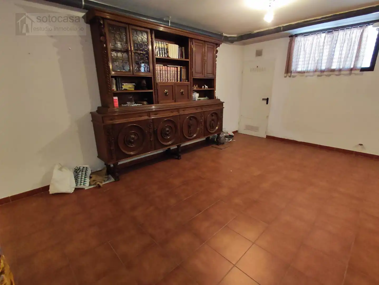 Casa adosada en venda a SIERRA DE BEJAR, Parque Alameda - Paula López