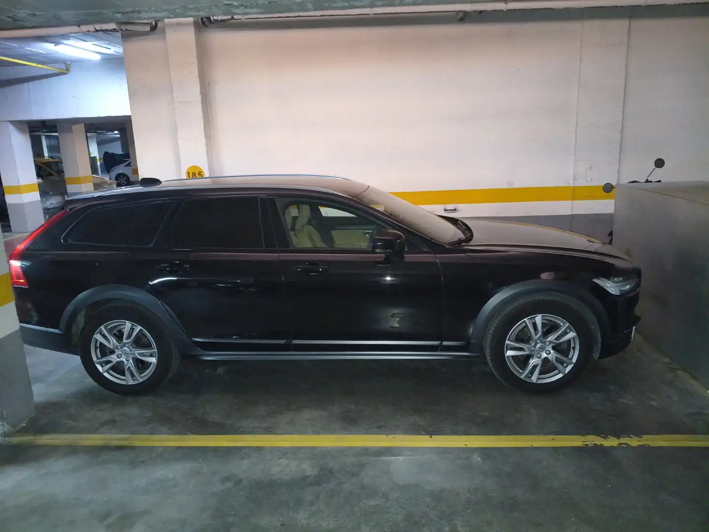Parking of Garage for rent in Sevilla