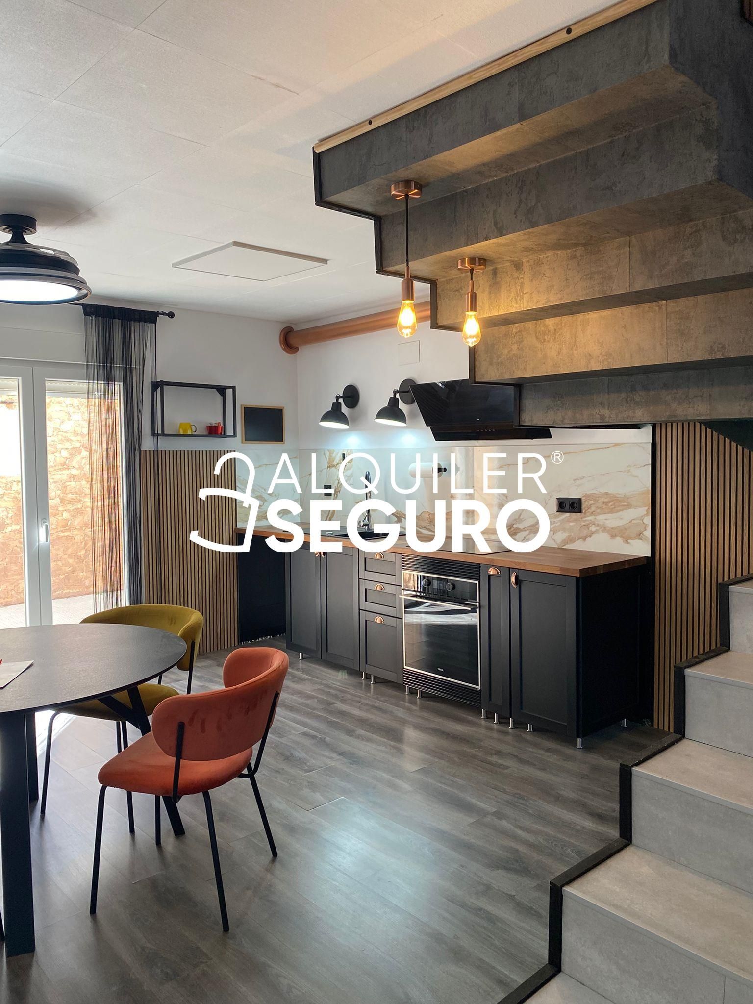 Casa o chalet de alquiler en Luchador, Altorreal - El Chorrico