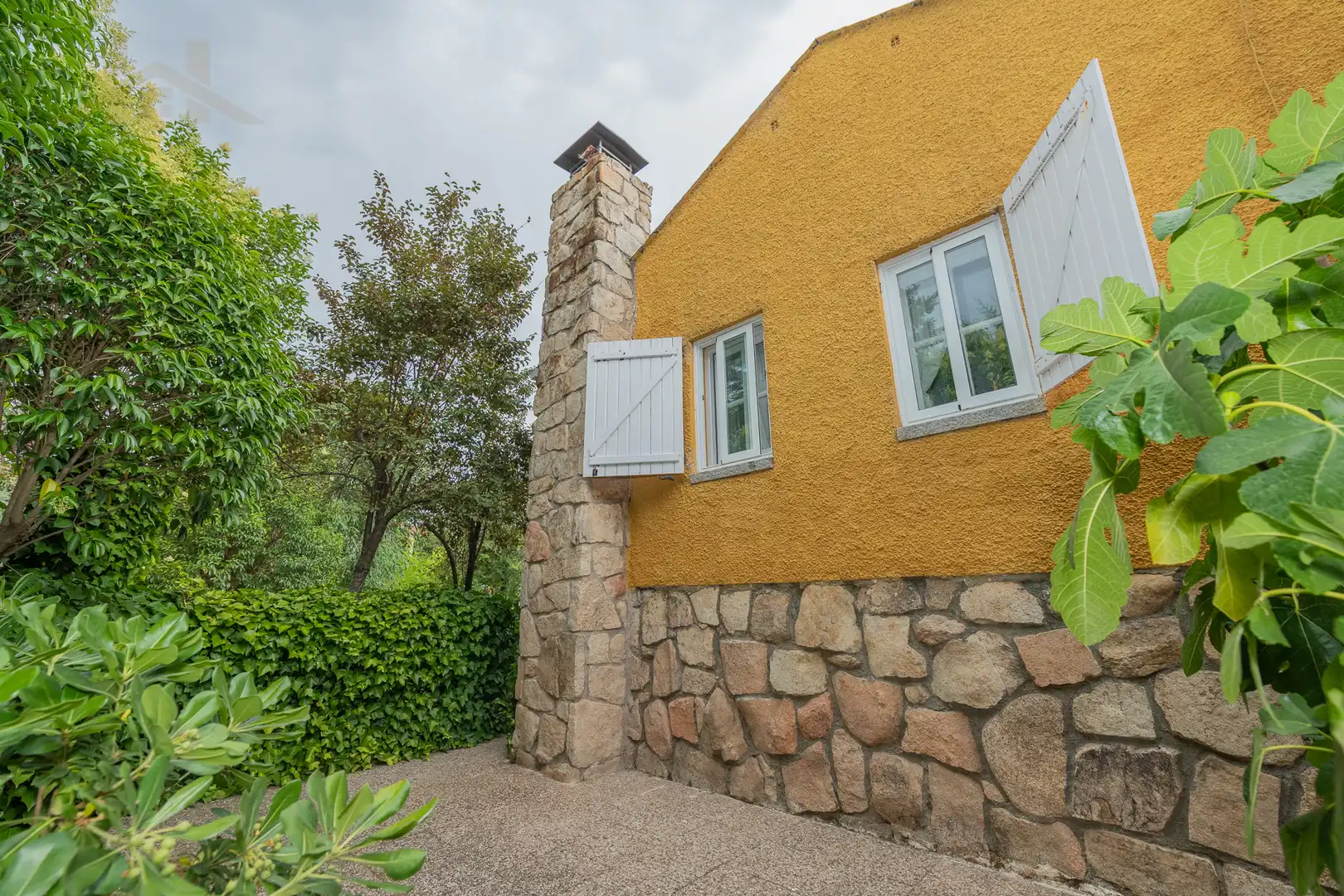 Vista exterior de Casa o chalet en venta en Tres Cantos con Aire acondicionado, Calefacción y Jardín privado