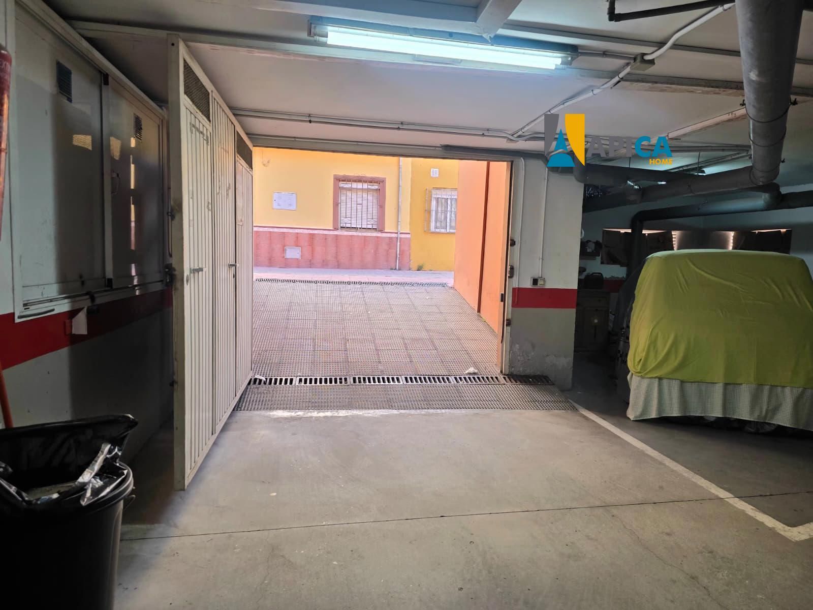 Aparcament de Garatge en venda en La Línea de la Concepción