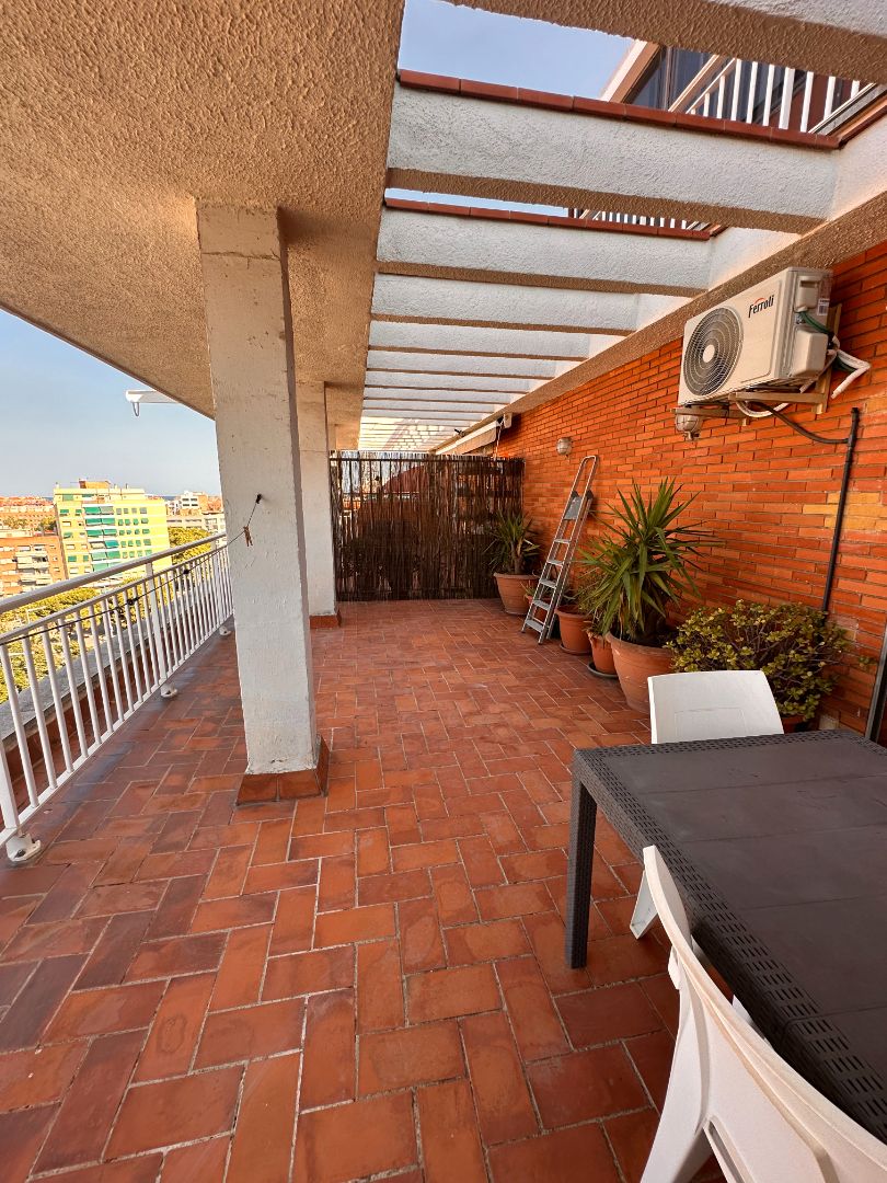 Attic to rent in Carrer de la Marina, El Parc i la Llacuna del Poblenou, Sant Martí,  Barcelona Capital