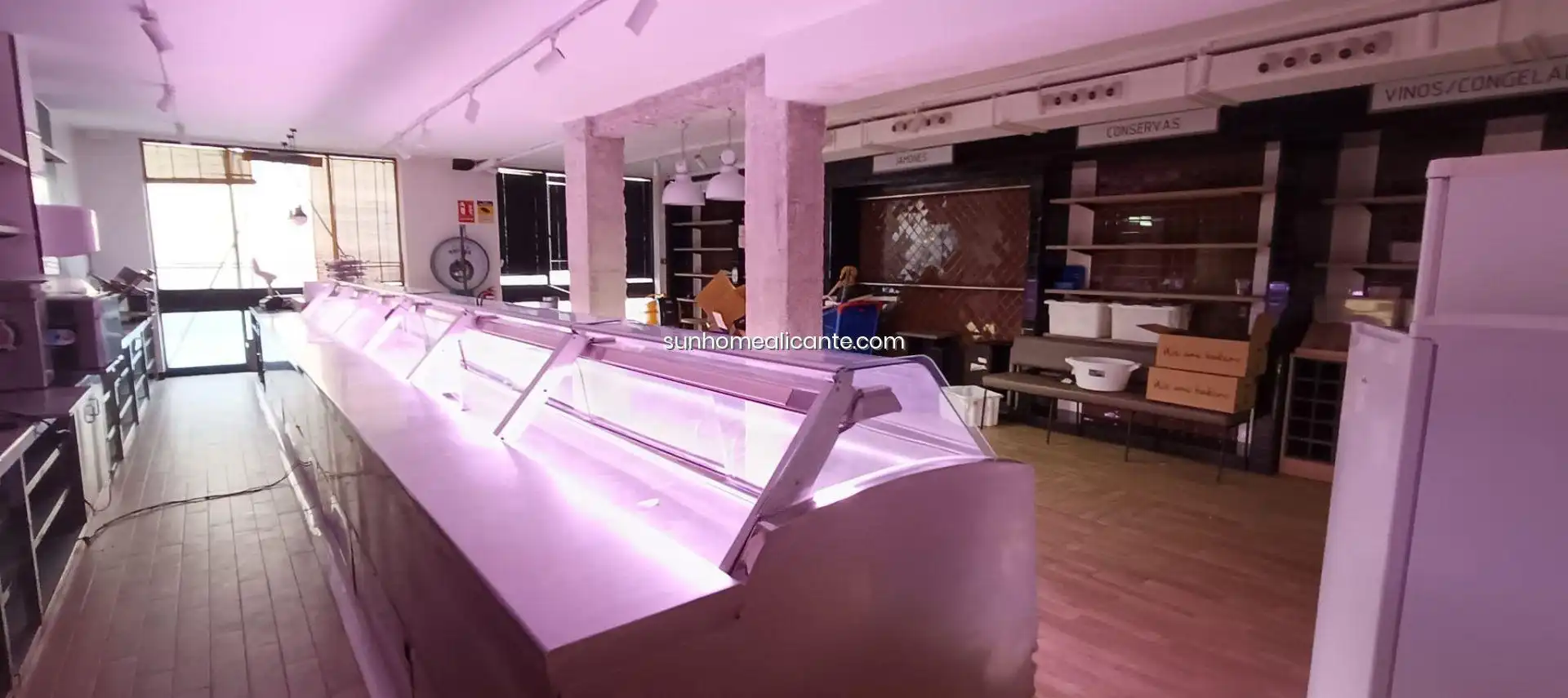 Local de lloguer a Altozano - Conde Lumiares